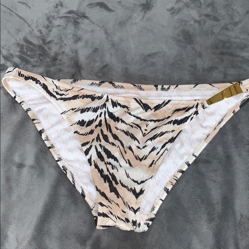 Victoria’s Secret bikini bottom